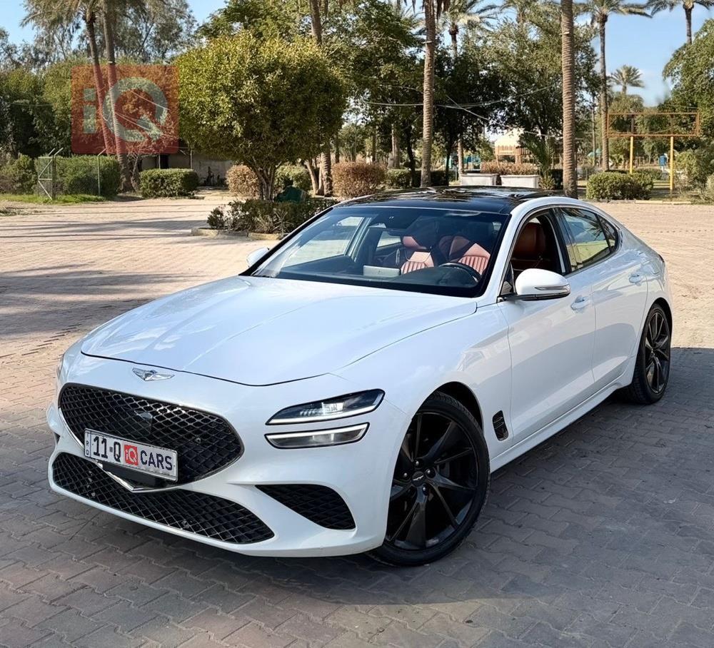 جنسس G70